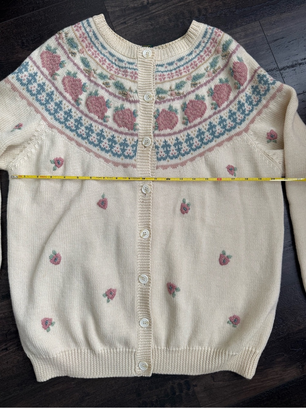 Vintage Charter Club 100% Wool Rose Fair Isle Cardigan Floral Sweater L - Picture 7 of 12
